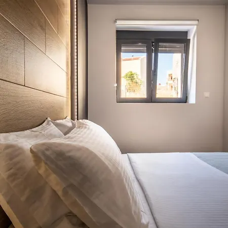 Mos Luxury City Suites - The R Suite Chania  Exterior photo